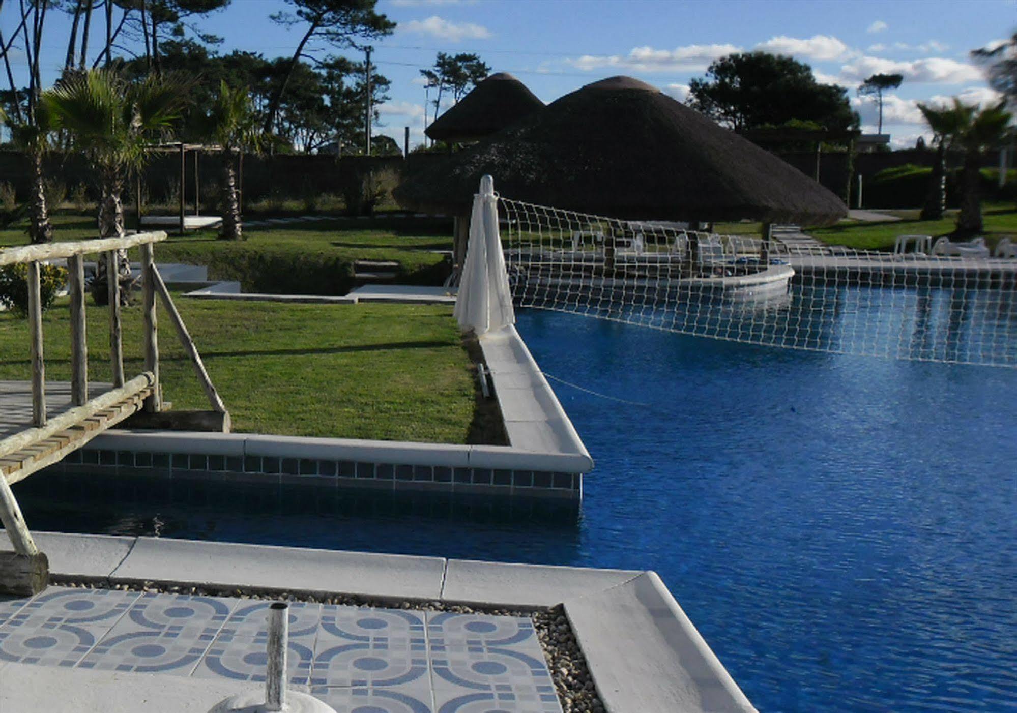 Punta Del Este Arenas Hotel Chihuahua Exterior photo